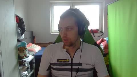 Snapshot of barca200 chatting on 12/01/25, 09:25 barca200 online show from 12/01/25, 09:25