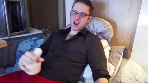 Snapshot of barebearstudio chatting on 03/20/26, 04:12 barebearstudio online show from 03/20/26, 04:12