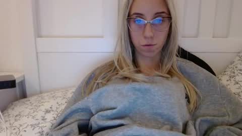 Lena online show from 11/13/25, 12:37