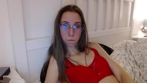 Lena online show from 11/20/25, 06:18
