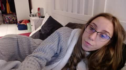 Lena online show from 12/02/25, 06:25