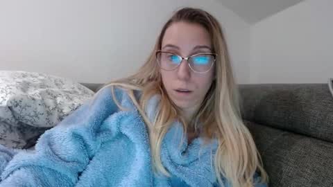 Lena online show from 03/23/26, 06:23