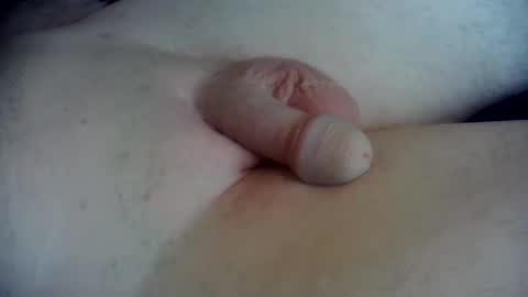 Snapshot of barenaked07 chatting on 12/01/24, 10:21 barenaked07 online show from 12/01/24, 10:21