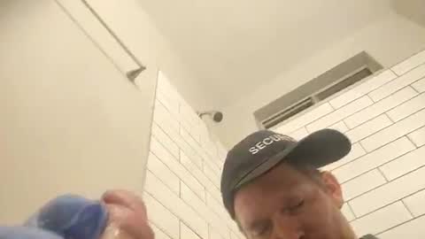 barniemay1 online show from 11/04/25, 11:20