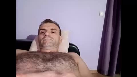 Snapshot of baron7777 chatting on 09/22/25, 11:18 baron7777 online show from 09/22/25, 11:18