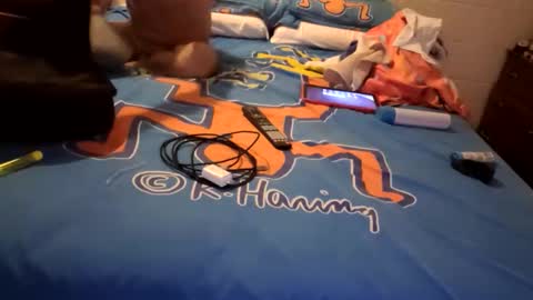 Snapshot of barrablazer76 chatting on 09/10/25, 10:48 barrablazer76 online show from 09/10/25, 10:48