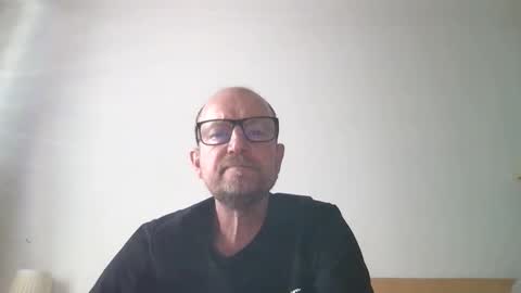 Snapshot of basher69horny4u chatting on 11/12/25, 08:59 basher69horny4u online show from 11/12/25, 08:59