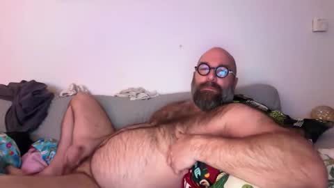 Snapshot of baskec77 chatting on 03/21/26, 12:04 baskec77 online show from 03/21/26, 12:04