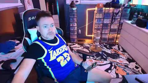 Snapshot of basketballjerseygang chatting on 03/07/26, 05:15 Jordan online show from 03/07/26, 05:15
