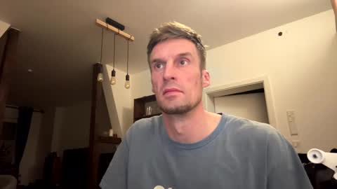 Snapshot of basst23 chatting on 12/23/24, 11:17 basst23 online show from 12/23/24, 11:17