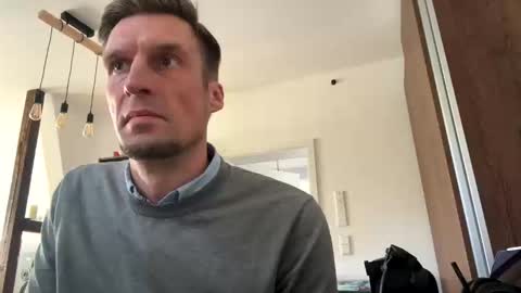 Snapshot of basst23 chatting on 03/05/25, 12:44 basst23 online show from 03/05/25, 12:44