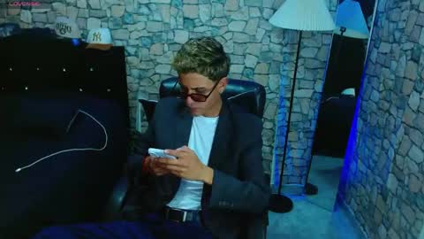 Snapshot of bastiaan_28 chatting on 04/26/26, 12:08 Bastian online show from 04/26/26, 12:08