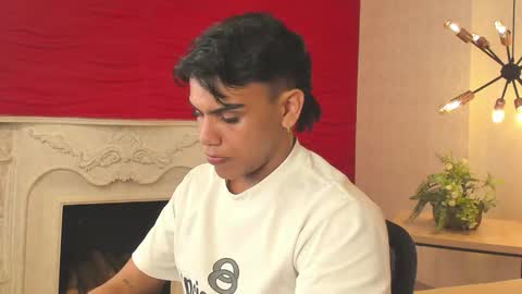 Snapshot of bastian_carter chatting on 11/15/25, 05:53 Bastian online show from 11/15/25, 05:53