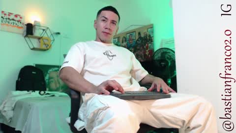 Bastian Independent Model online show from 12/25/24, 02:35