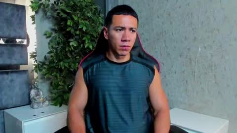 Bastian Independent Model online show from 10/08/25, 03:20