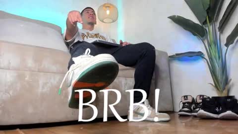 Bastian Independent Model online show from 03/27/26, 12:05