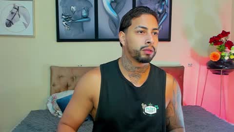 Snapshot of bastian_jones1 chatting on 01/17/25, 12:31 bastian_jones1 online show from 01/17/25, 12:31