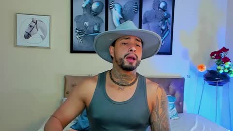 Snapshot of bastian_jones1 chatting on 01/20/25, 12:04 bastian_jones1 online show from 01/20/25, 12:04