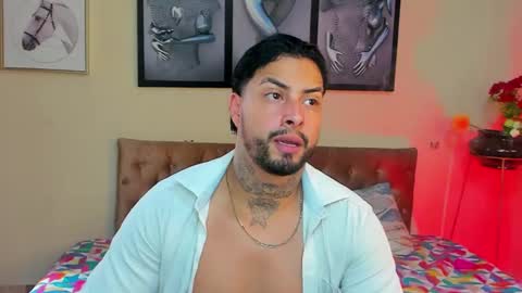 Snapshot of bastian_jones1 chatting on 01/28/25, 06:28 bastian_jones1 online show from 01/28/25, 06:28