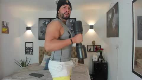 Snapshot of bastian_jones1 chatting on 11/07/25, 05:35 bastian_jones1 online show from 11/07/25, 05:35