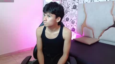 Snapshot of bastian_tay chatting on 06/17/26, 05:21 Bastian3 online show from 06/17/26, 05:21