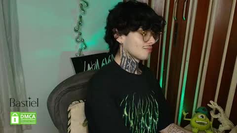 Bastiel online show from 10/01/25, 01:55