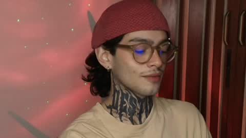 Snapshot of bastiel_ chatting on 05/30/26, 12:52 Bastiel online show from 05/30/26, 12:52