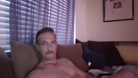 babtboy2121 online show from 10/09/25, 10:52