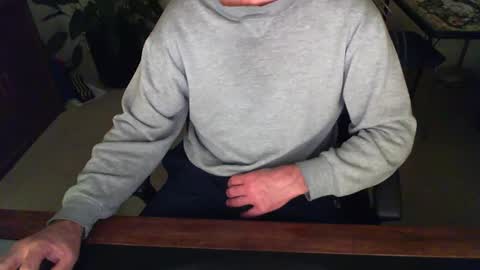 Snapshot of batebro13 chatting on 01/27/25, 02:35 BateBro13 online show from 01/27/25, 02:35