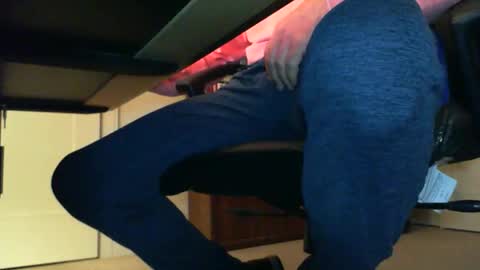 Snapshot of batebro13 chatting on 11/23/25, 01:55 BateBro13 online show from 11/23/25, 01:55