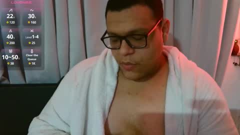 Snapshot of batman2430 chatting on 02/09/25, 09:37 brian online show from 02/09/25, 09:37