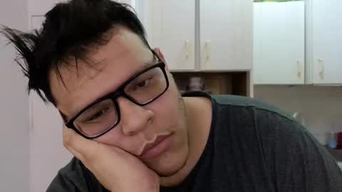 Snapshot of batman2430 chatting on 09/10/25, 07:08 brian online show from 09/10/25, 07:08