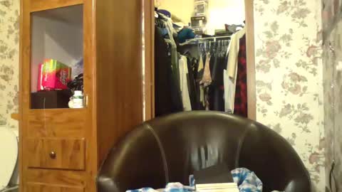 Snapshot of battlewolfxx chatting on 01/15/25, 11:53 battlewolfxx online show from 01/15/25, 11:53