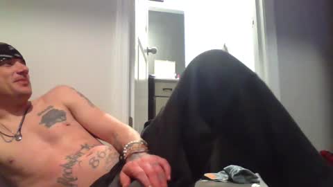 Snapshot of battlewolfxx chatting on 02/22/25, 05:34 battlewolfxx online show from 02/22/25, 05:34