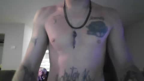 Snapshot of battlewolfxx chatting on 09/29/25, 12:43 battlewolfxx online show from 09/29/25, 12:43