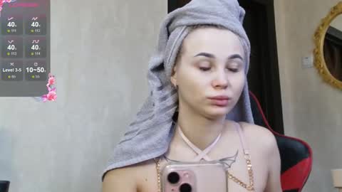 Snapshot of battyyhils chatting on 10/28/25, 12:19 battyyhils online show from 10/28/25, 12:19