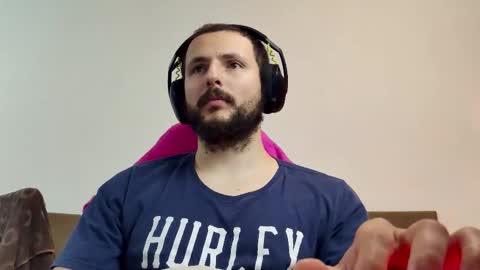 Snapshot of baxxline chatting on 11/05/25, 12:21 Baxxline online show from 11/05/25, 12:21