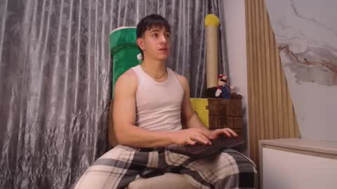 Bayron online show from 01/11/26, 02:05