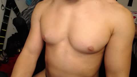 Bayron Rodriguez online show from 02/07/25, 03:01