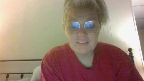 Baylee online show from 09/23/25, 05:21