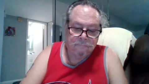 Single Grandpa in Florida. Love to C2C and have Fun Privately online show from 06/25/26, 01:37