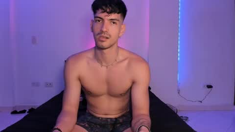 Valentino online show from 12/02/24, 10:12