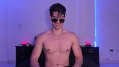 Valentino online show from 01/16/25, 09:19