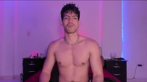 Valentino online show from 02/18/25, 09:09