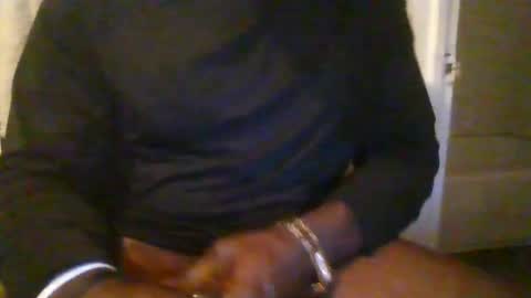 Snapshot of bbc_919 chatting on 12/17/25, 12:22 Papi Chulo online show from 12/17/25, 12:22