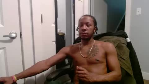 Racks online show from 02/03/25, 11:47