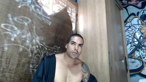 Justin online show from 11/04/25, 08:41