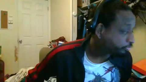 rocker n queen online show from 01/28/25, 08:36