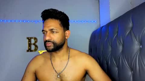 john online show from 04/12/26, 03:44