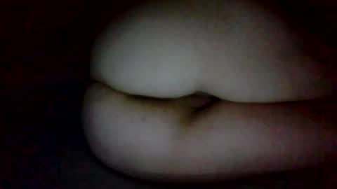 Snapshot of bbethanyyy chatting on 10/16/25, 02:07 bbethanyyy online show from 10/16/25, 02:07
